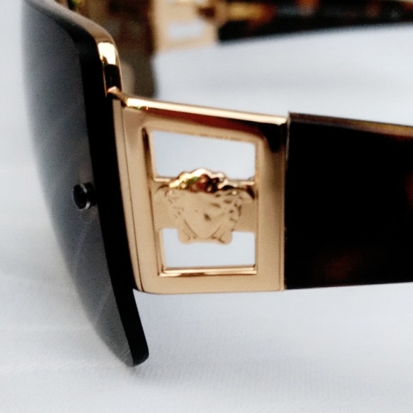 New Versace Unisex Medusa Tortoise Sunglasses - Picture 2 of 7